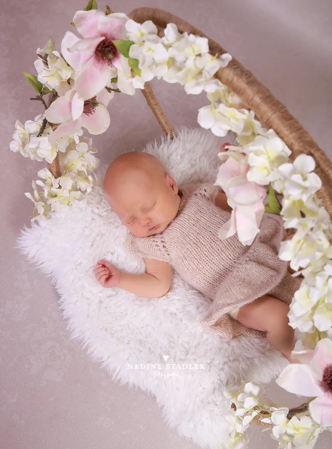 Neugeborenenfotoshooting Wuppertal, Fotostudio, Fotoshooting, Fotograf Wuppertal, Neugeborenenfoto Wuppertal, Babyfoto Wuppertal