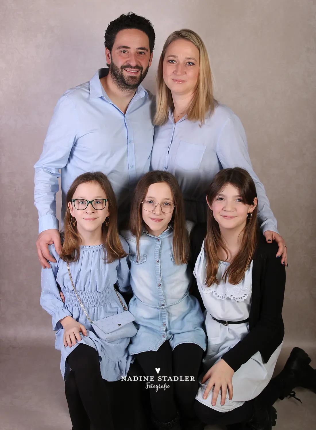 Familienfoto, Wuppertal, Fotostudio Wuppertal, Fotoshoting Wuppertal, Fotograf Wuppertal, Familienfoto Wuppertal 