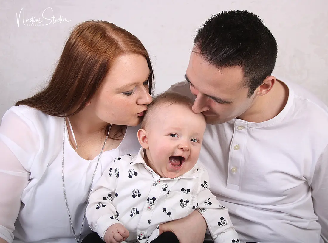 Familienfoto, Wuppertal, Fotostudio Wuppertal, Fotoshoting Wuppertal, Fotograf Wuppertal, Familienfoto Wuppertal 