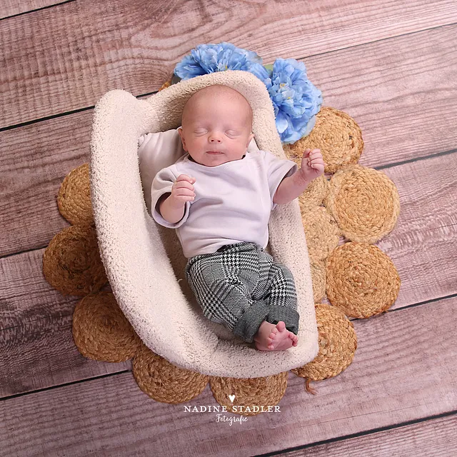 Neugeborenenfotoshooting Wuppertal, Fotostudio Wuppertal, Fotoshooting, Fotograf Wuppertal, Neugeborenenfoto Wuppertal, Babyfoto Wuppertal, Fotografin Wuppertal