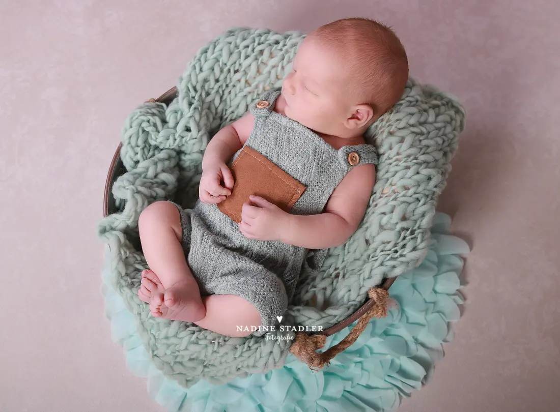 Neugeborenenfotoshooting Wuppertal, Fotostudio, Fotoshooting, Fotograf Wuppertal, Neugeborenenfoto Wuppertal, Babyfoto Wuppertal