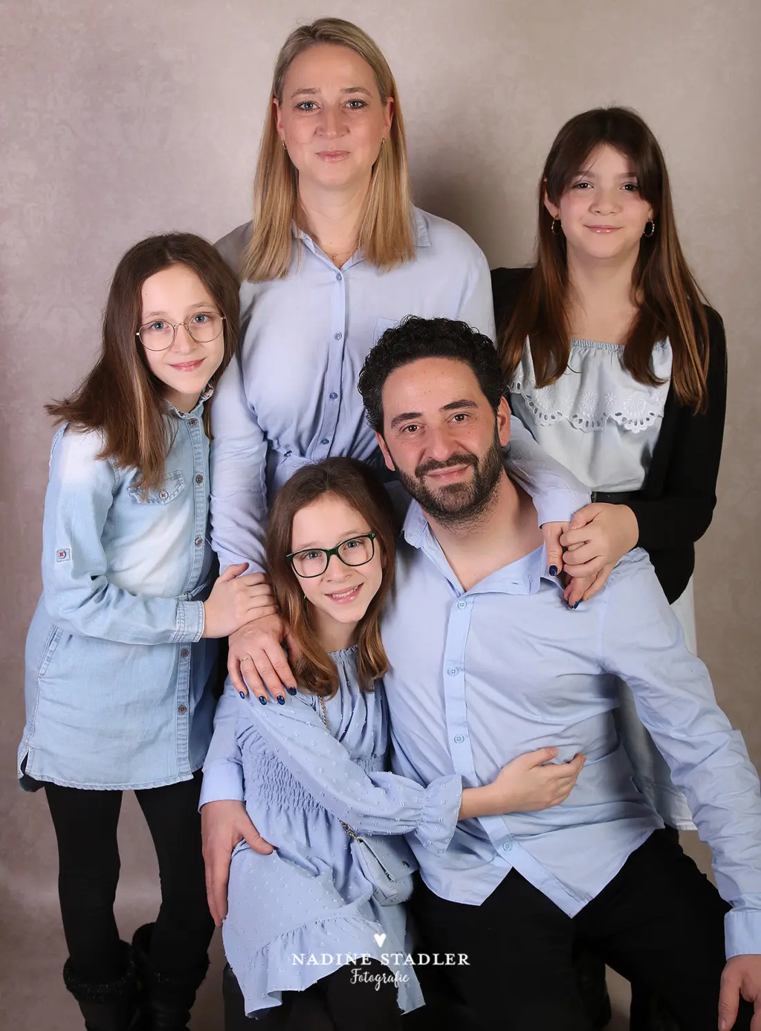 Familienfoto, Wuppertal, Fotostudio Wuppertal, Fotoshoting Wuppertal, Fotograf Wuppertal, Familienfoto Wuppertal 