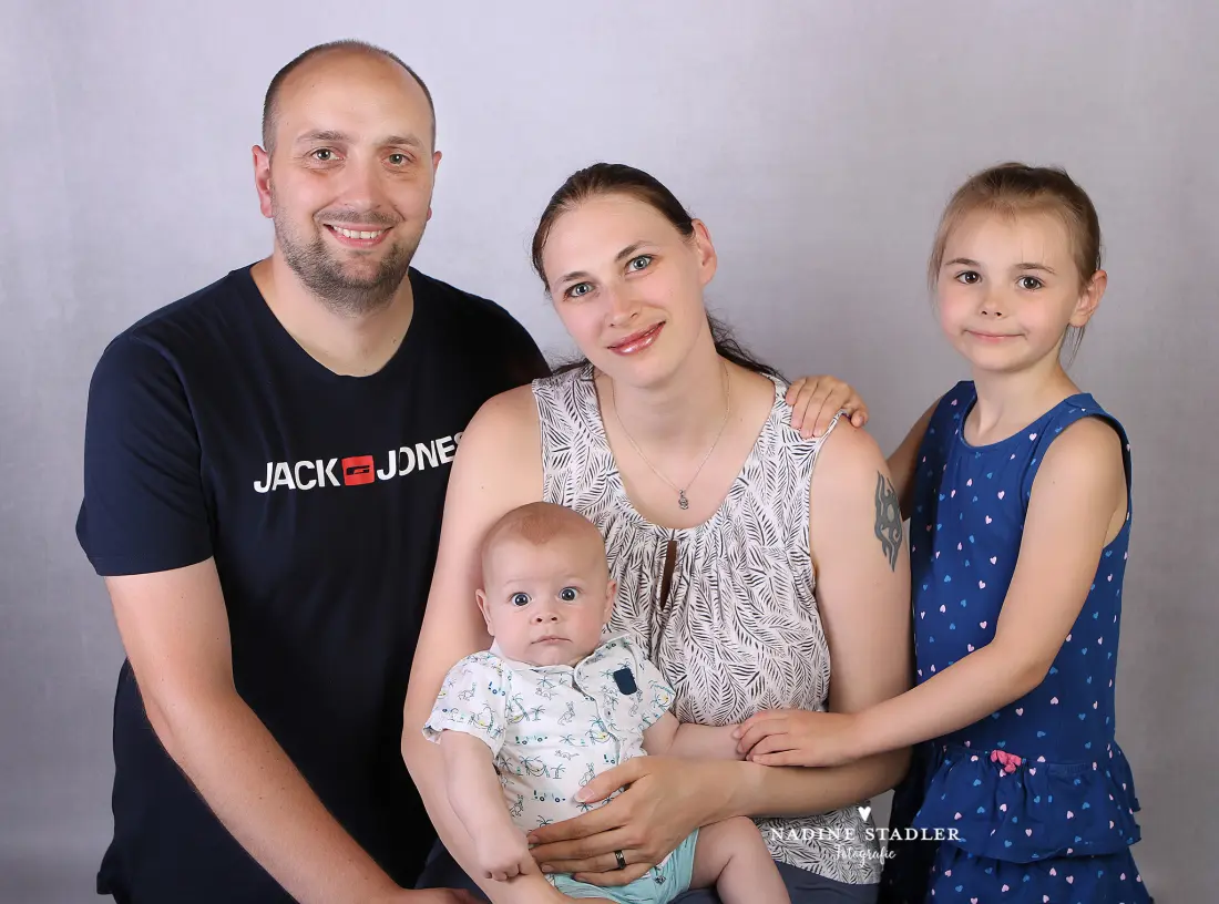 Familienfoto, Wuppertal, Fotostudio Wuppertal, Fotoshoting Wuppertal, Fotograf Wuppertal, Familienfoto Wuppertal 
