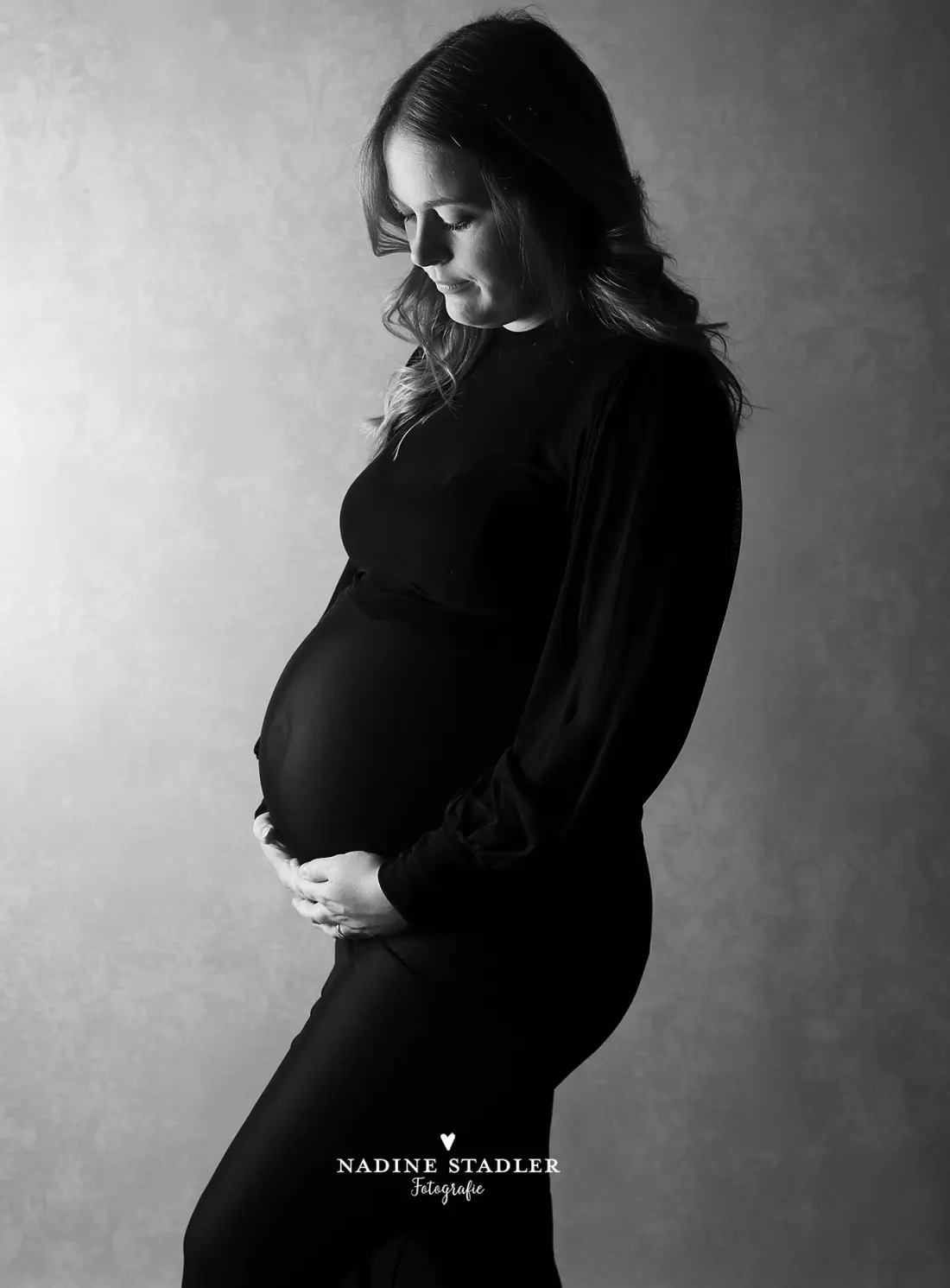 Fotografin Wuppertal, Fotograf Wuppertal, Fotostudio Wuppertal, Wuppertal, Babybauchfotoshooting Wuppertal, Babybauchfoto Wuppertal, Schwangerschaftsfoto Wuppertal, Schwangerschaft Wuppertal, Babybauch Wuppertal