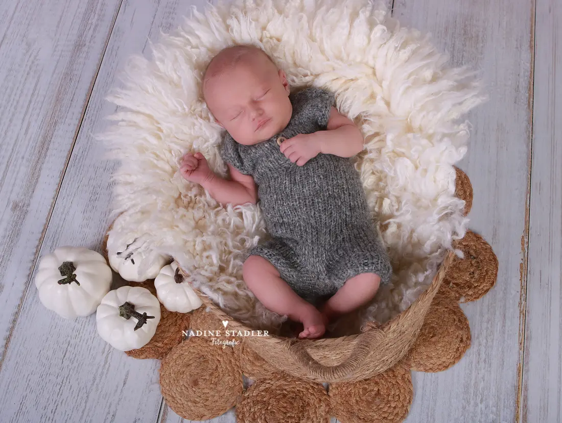 Neugeborenenfotoshooting Wuppertal, Fotostudio, Fotoshooting, Fotograf Wuppertal, Neugeborenenfoto Wuppertal, Babyfoto Wuppertal