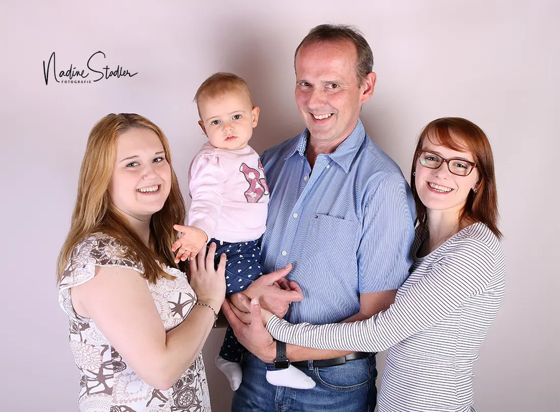 Familienfoto, Wuppertal, Fotostudio Wuppertal, Fotoshoting Wuppertal, Fotograf Wuppertal, Familienfoto Wuppertal 