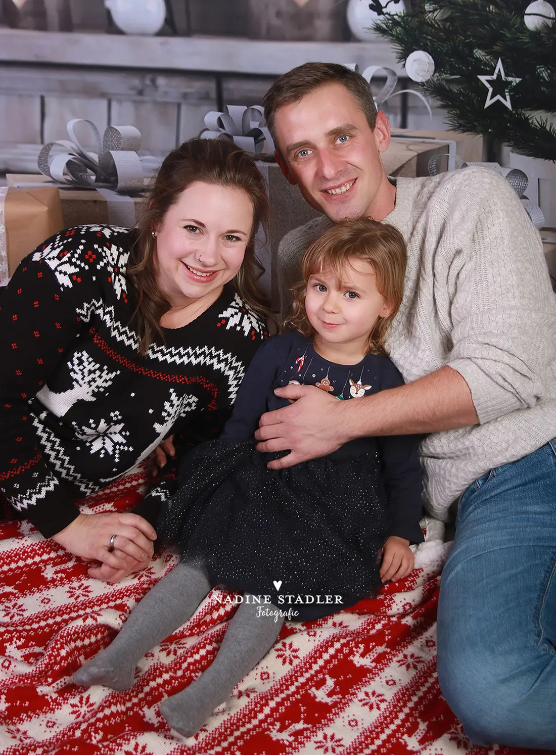 Familienfoto, Wuppertal, Fotostudio Wuppertal, Fotoshoting Wuppertal, Fotograf Wuppertal, Familienfoto Wuppertal 