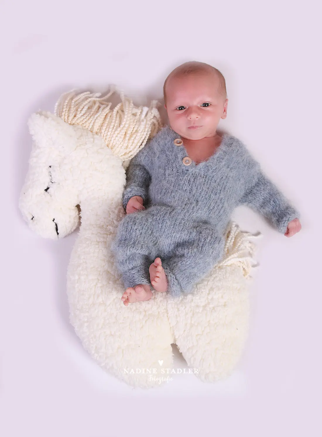 Neugeborenenfotoshooting Wuppertal, Fotostudio, Fotoshooting, Fotograf Wuppertal, Neugeborenenfoto Wuppertal, Babyfoto Wuppertal