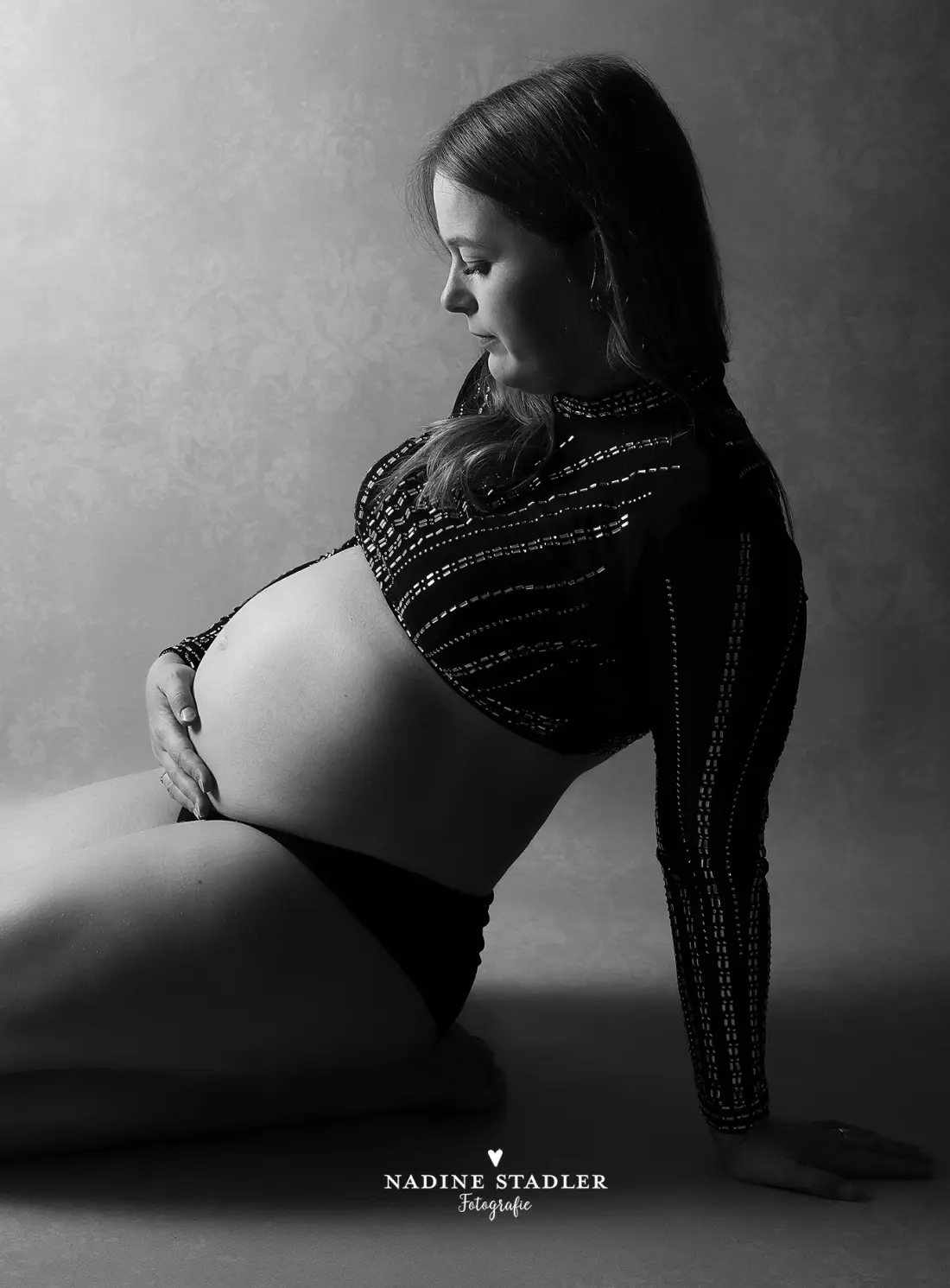 Fotografin Wuppertal, Fotograf Wuppertal, Fotostudio Wuppertal, Wuppertal, Babybauchfotoshooting Wuppertal, Babybauchfoto Wuppertal, Schwangerschaftsfoto Wuppertal, Schwangerschaft Wuppertal, Babybauch Wuppertal