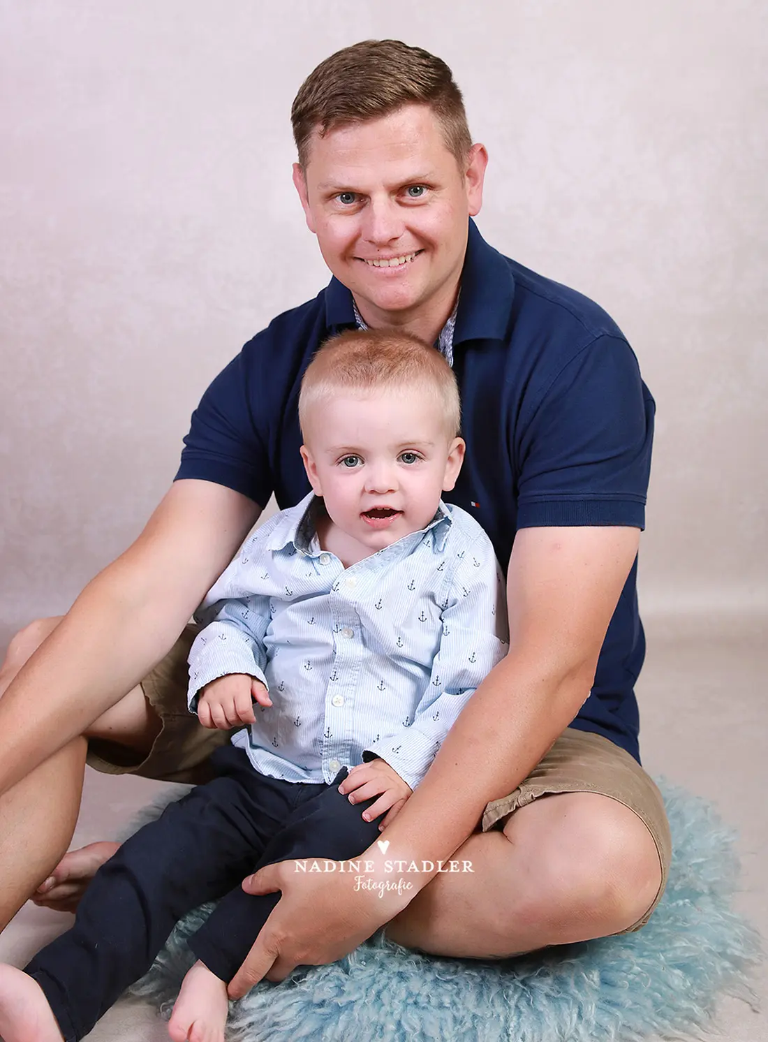 Familienfoto, Wuppertal, Fotostudio Wuppertal, Fotoshoting Wuppertal, Fotograf Wuppertal, Familienfoto Wuppertal 
